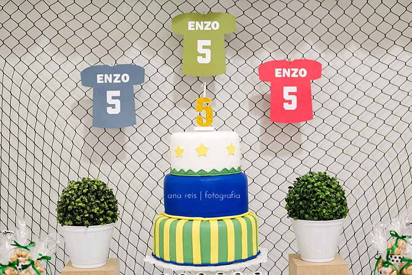 AnaReis_FotografiaFestaInfantil_BeeHappySaoJoseDosCampos_Enzo_0003