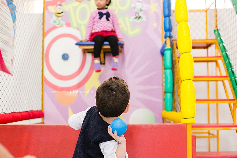 AnaReis_FotografiaFestaInfantil_BeeHappySaoJoseDosCampos_Enzo_0031