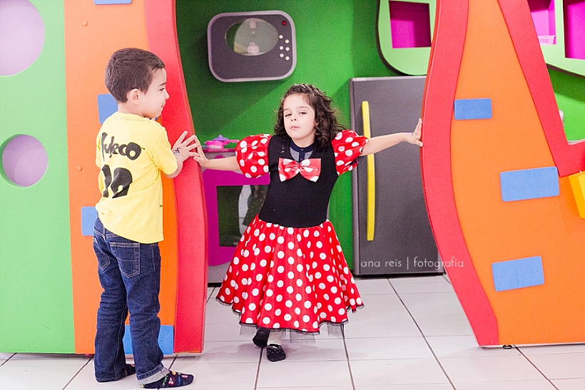 AnaReis_FotografiaFestaInfantil_BeeHappySaoJoseDosCampos_Enzo_0037