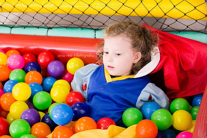 AnaReis_FotografiaFestaInfantil_BeeHappySaoJoseDosCampos_Enzo_0050