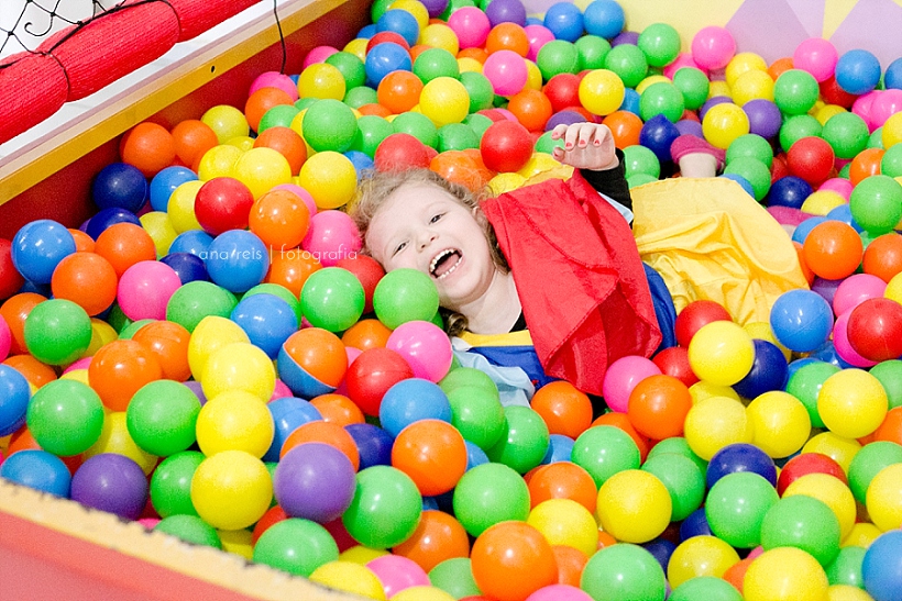 AnaReis_FotografiaFestaInfantil_BeeHappySaoJoseDosCampos_Enzo_0059