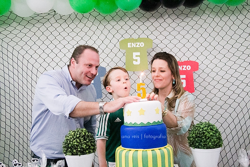 AnaReis_FotografiaFestaInfantil_BeeHappySaoJoseDosCampos_Enzo_0088