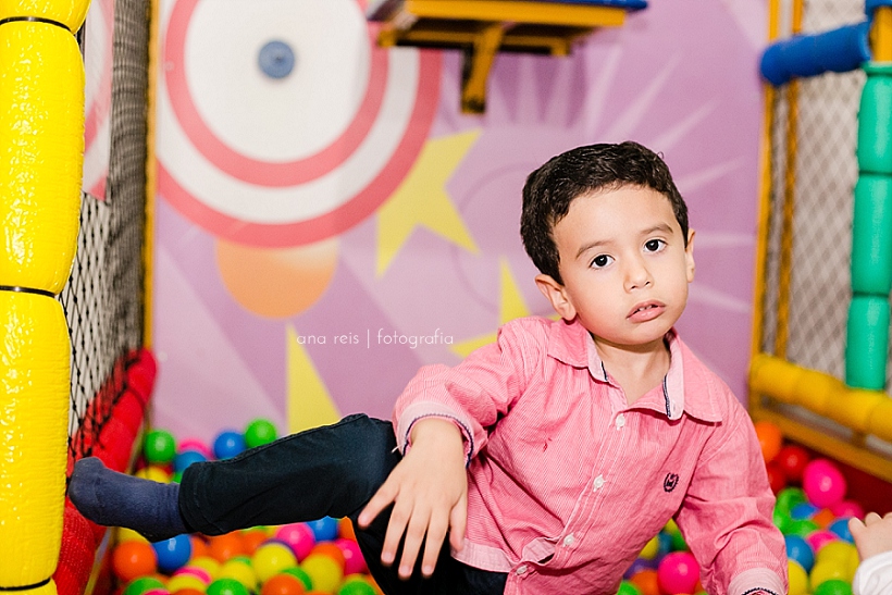 AnaReis_FotografiaFestaInfantil_BeeHappySaoJoseDosCampos_Enzo_0096