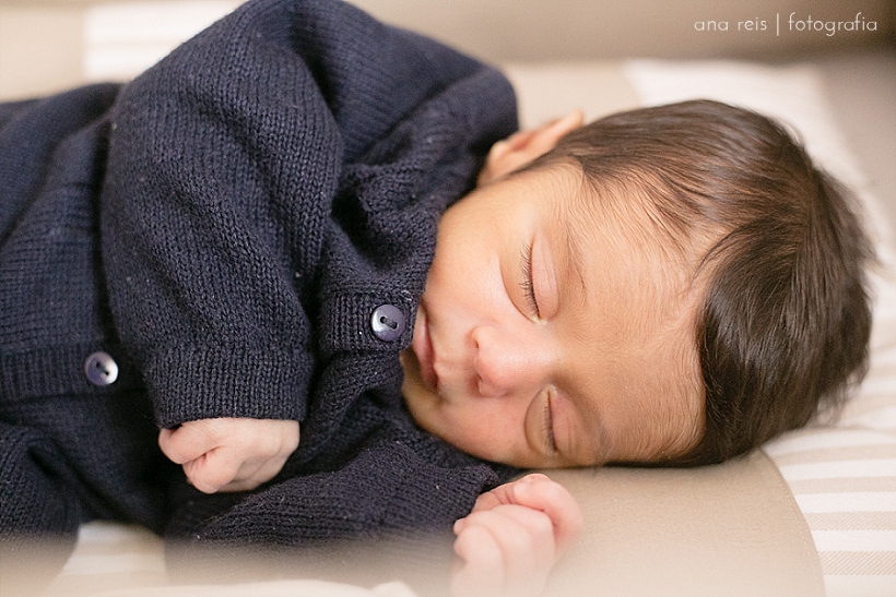 AnaReis_FotografiaRecemNascidoEmCasaSaoJoseDosCampos_Kelly_0007